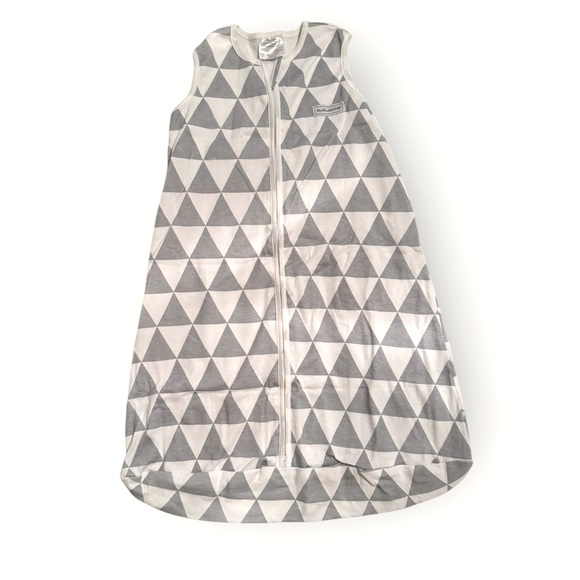 BaeBaeGoods Gray Triangle Print Cotton Baby Sleep Sack Wearable Blanket - Picture 1 of 3